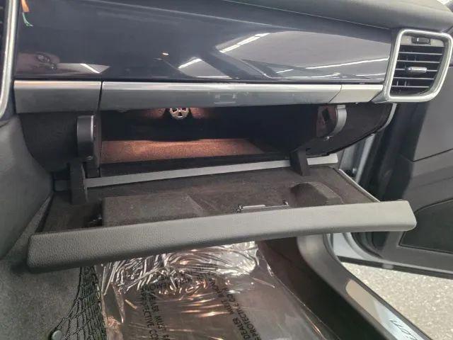 2016 Porsche Panamera 4