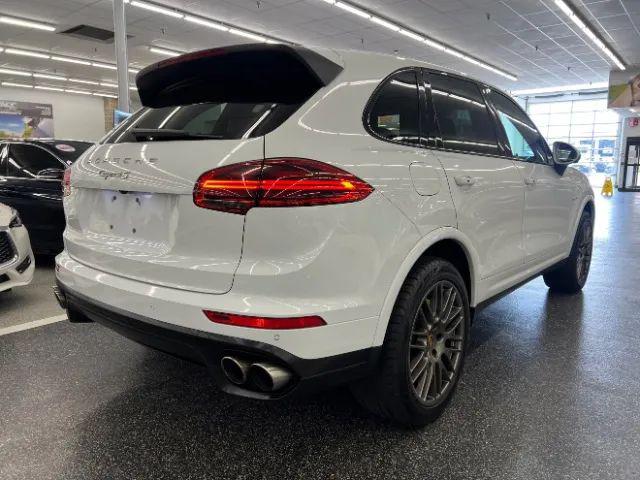 2017 Porsche Cayenne E-Hybrid S Platinum Edition