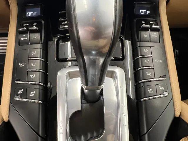 2017 Porsche Cayenne E-Hybrid S Platinum Edition