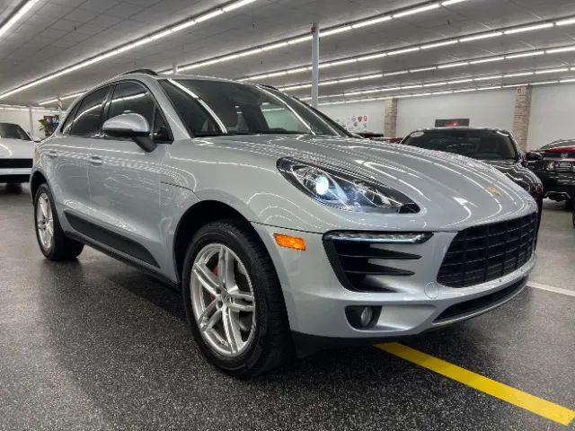 2018 Porsche Macan Base