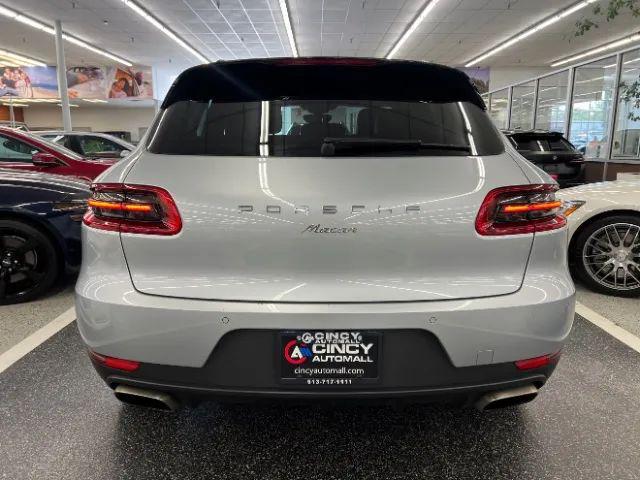 2018 Porsche Macan Base