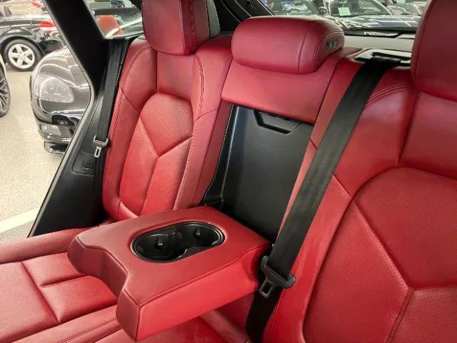 2018 Porsche Macan Base