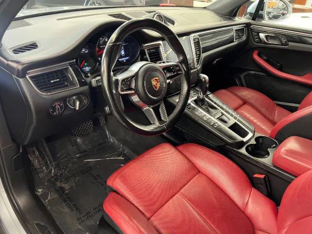 2018 Porsche Macan Base