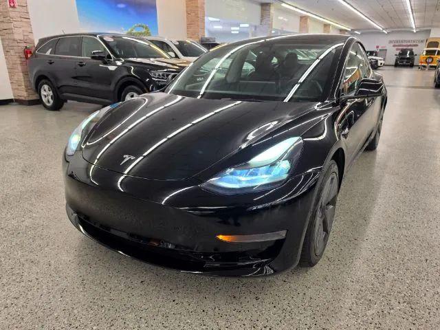 2022 Tesla Model 3 Rear-Wheel Drive