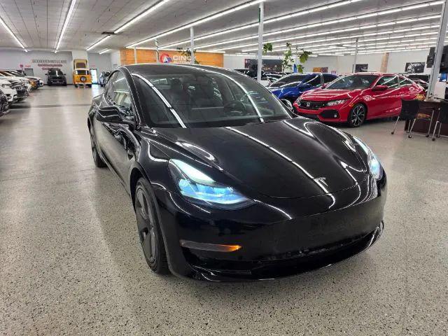 2022 Tesla Model 3 Rear-Wheel Drive