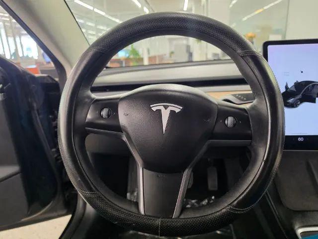 2022 Tesla Model 3 Rear-Wheel Drive