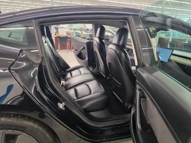 2022 Tesla Model 3 Rear-Wheel Drive