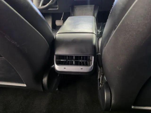 2022 Tesla Model 3 Rear-Wheel Drive