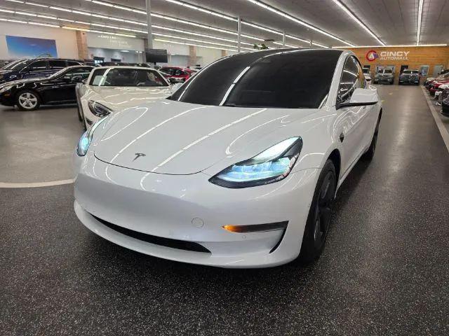 2021 Tesla Model 3 Standard Range Plus Rear-Wheel Drive
