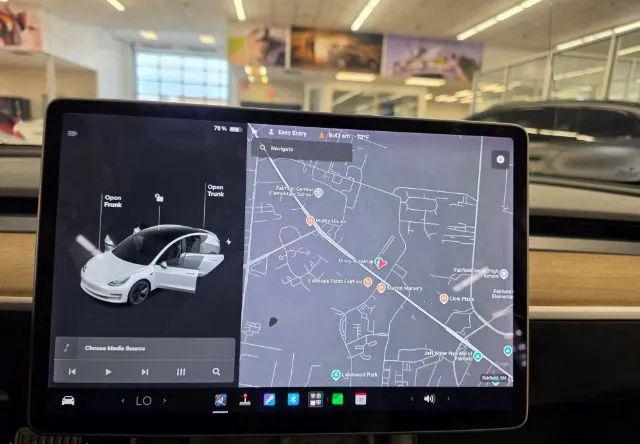 2021 Tesla Model 3 Standard Range Plus Rear-Wheel Drive