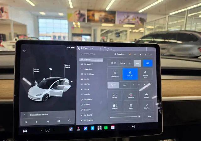 2021 Tesla Model 3 Standard Range Plus Rear-Wheel Drive