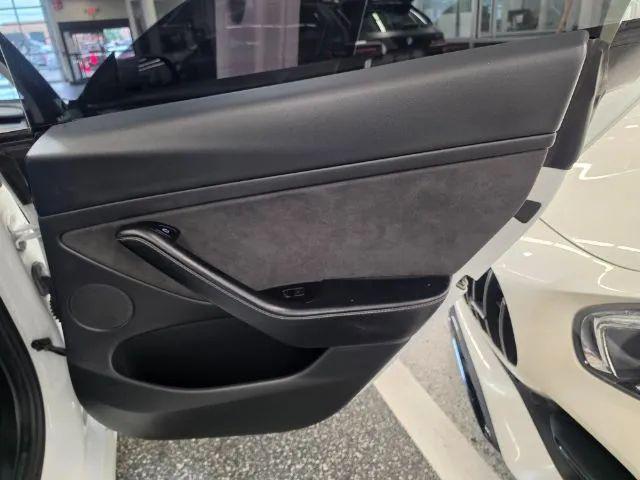2021 Tesla Model 3 Standard Range Plus Rear-Wheel Drive