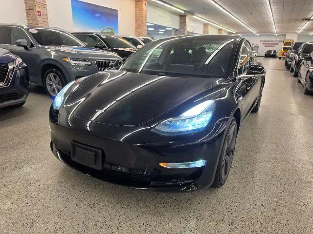 2019 Tesla Model 3 Mid Range