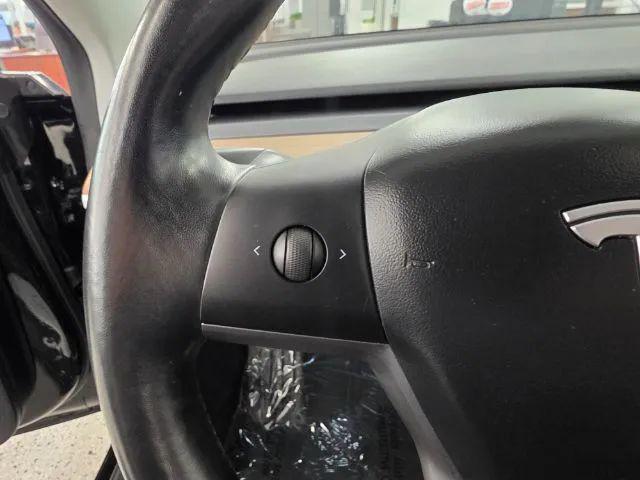 2019 Tesla Model 3 Mid Range