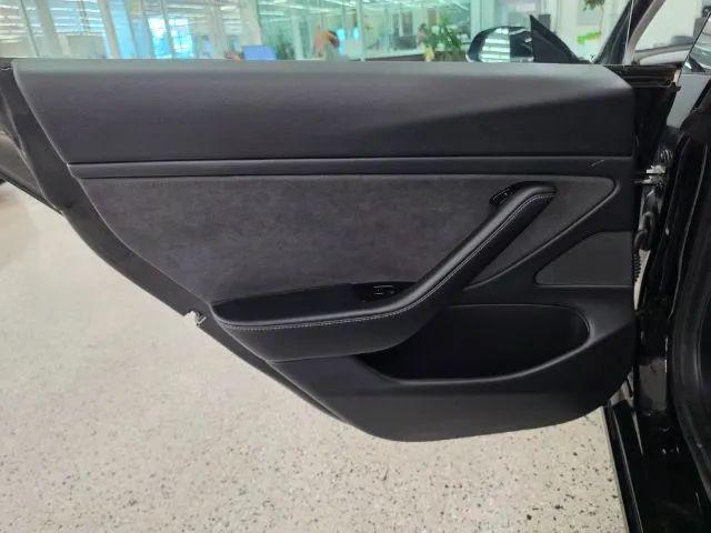 2019 Tesla Model 3 Mid Range