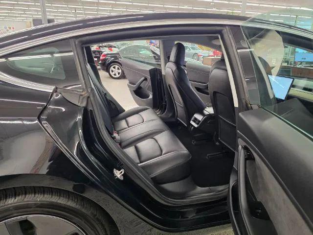2019 Tesla Model 3 Mid Range