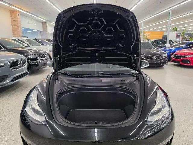 2019 Tesla Model 3 Mid Range