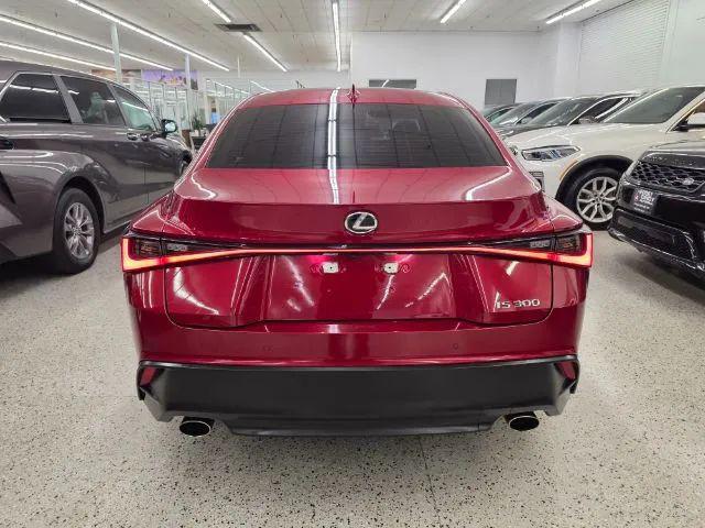 2024 Lexus IS 300 300