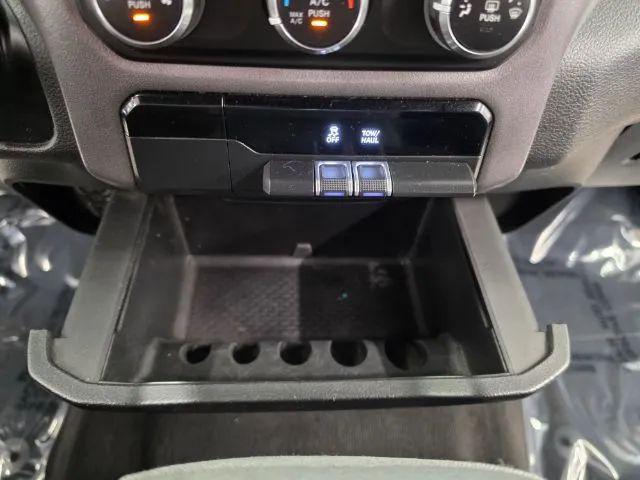 2021 Ram 1500 Big Horn Crew Cab 4x4 57 Box