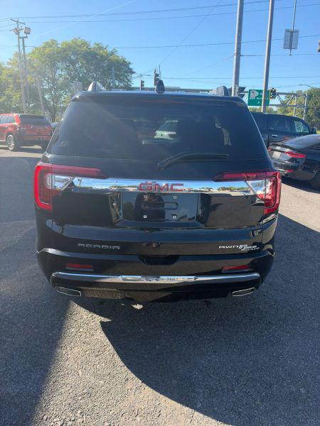 2021 GMC Acadia AWD Denali
