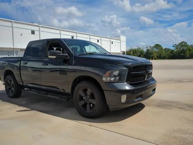 2018 Ram 1500 Big Horn Crew Cab 4x4 57 Box
