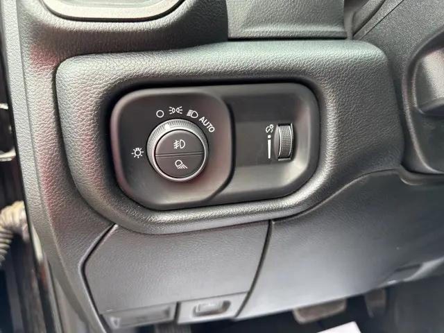 2025 Ram 3500 Tradesman Crew Cab 4x4 8 Box