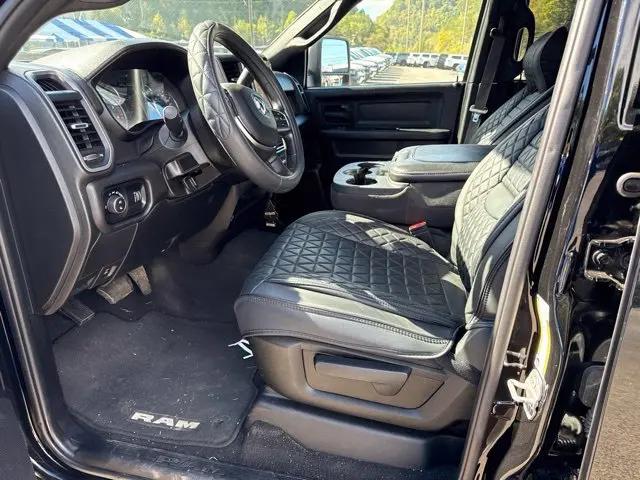 2025 Ram 3500 Tradesman Crew Cab 4x4 8 Box