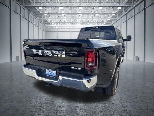 2025 Ram 3500 Tradesman Crew Cab 4x4 8 Box