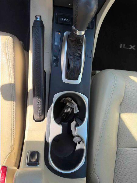 2016 Acura ILX Premium Package