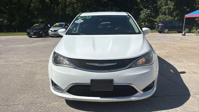 2018 Chrysler Pacifica Touring Plus