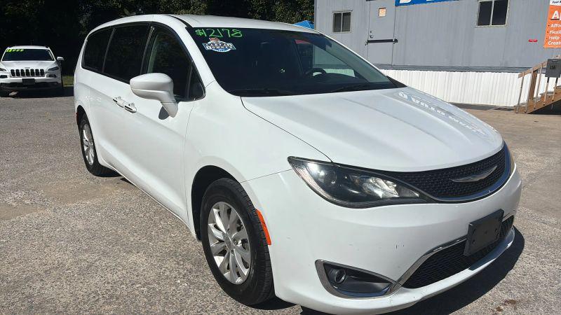2018 Chrysler Pacifica Touring Plus