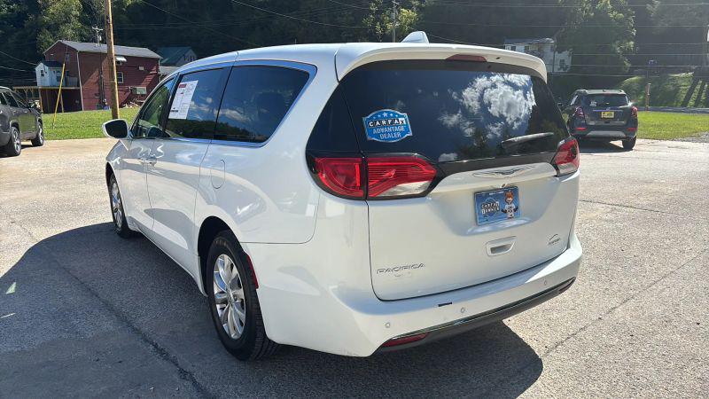 2018 Chrysler Pacifica Touring Plus
