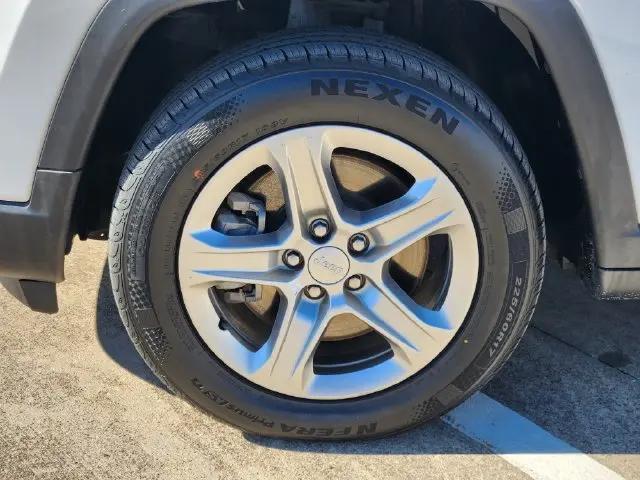 2023 Jeep Compass Latitude 4x4