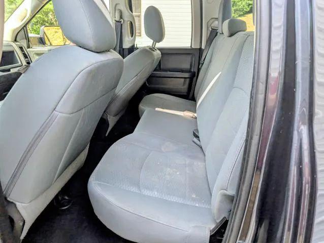 2019 Ram 1500 Classic Express Quad Cab 4x4 64 Box
