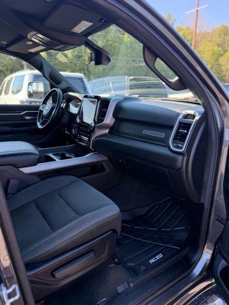 2020 Ram 1500 Big Horn Crew Cab 4x4 57 Box
