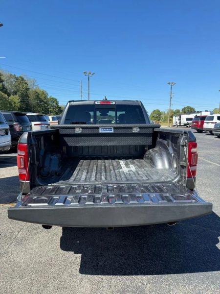 2020 Ram 1500 Big Horn Crew Cab 4x4 57 Box