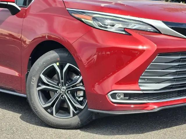 2026 Toyota Sienna Platinum