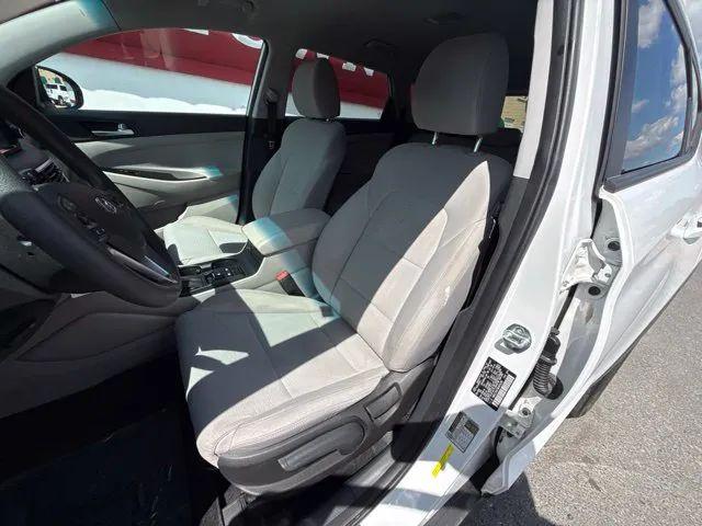 2021 Hyundai Tucson SE
