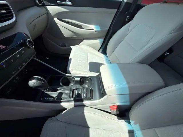 2021 Hyundai Tucson SE
