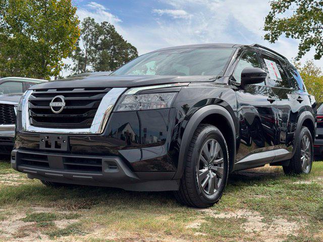 2024 Nissan Pathfinder SV 4WD