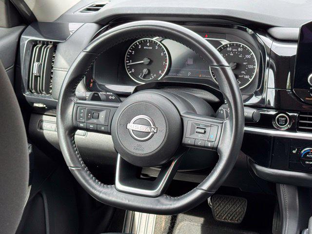2024 Nissan Pathfinder SV 4WD