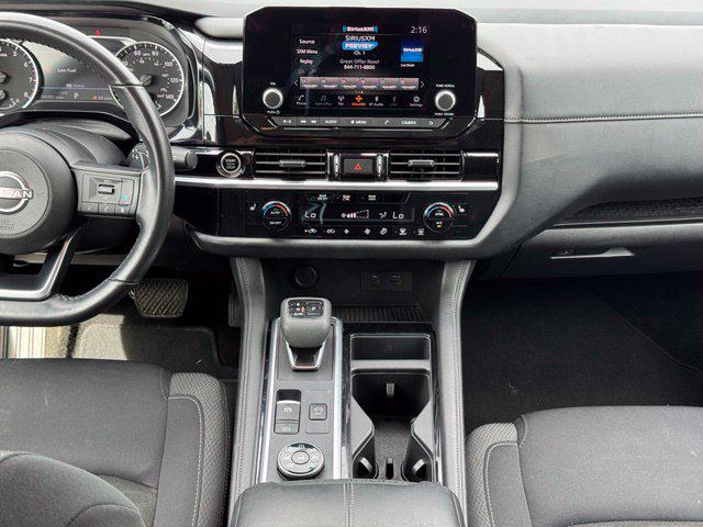 2024 Nissan Pathfinder SV 4WD