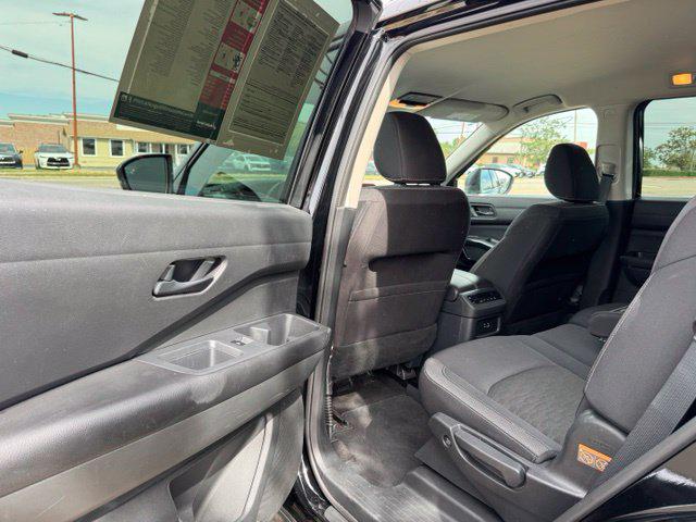2024 Nissan Pathfinder SV 4WD