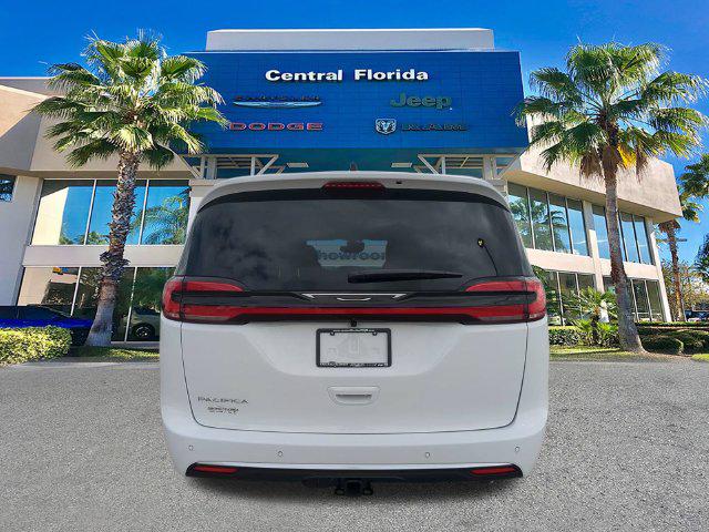 2027 Chrysler Pacifica Pinnacle