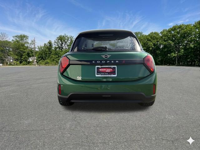 2025 MINI Hardtop Cooper S