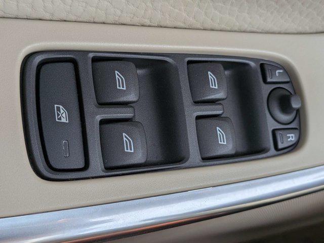 2012 Volvo XC60 Unknown