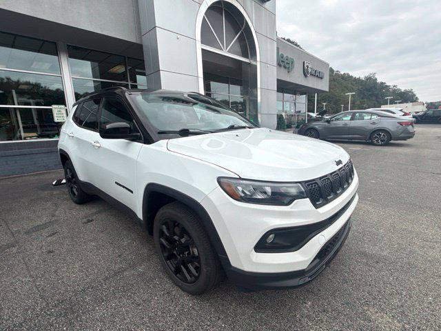 2023 Jeep Compass Altitude 4x4 2023 Jeep Compass Altitude 4x4