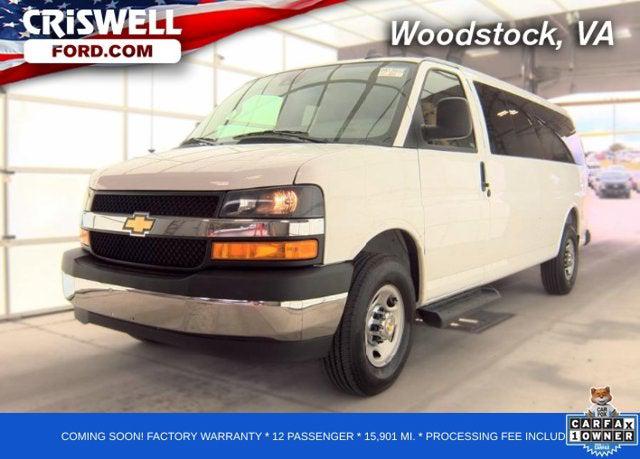 2025 Chevrolet Express Passenger RWD 3500 Extended Wheelbase LT 2025 Chevrolet Express Passenger RWD 3500 Extended Wheelbase LT