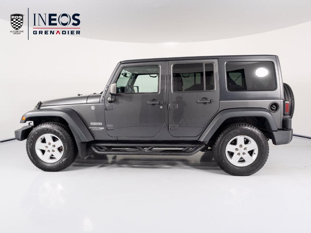 Used 2018 Jeep Wrangler JK Unlimited Sport S with VIN 1C4BJWDG2JL862281 for sale in Devon, PA