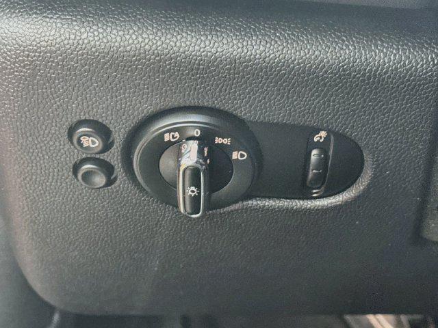 2024 MINI SE Hardtop Cooper